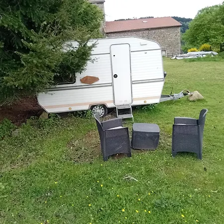 Campsite Caravane Le Fermier Cunlhat