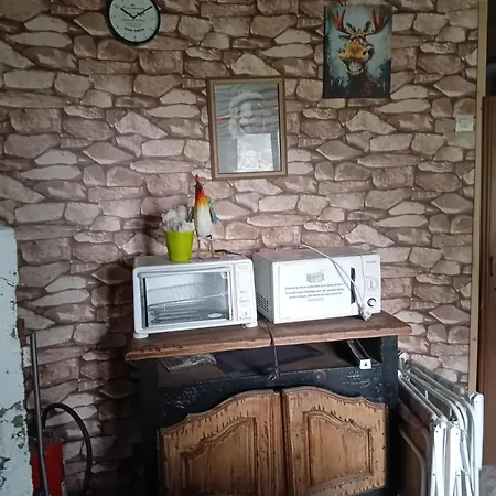 Caravane Le Fermier Кемпинг Cunlhat